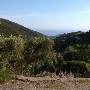 La Porta Del Sole Nell'oliveto Seborga
